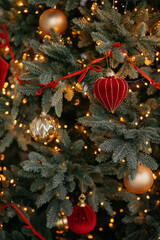 christmas tree decorations