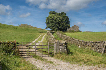 Hargreeves Barn near to Smearsett Scar in Little Stainforth