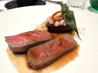 国産牛のサーロインステーキ