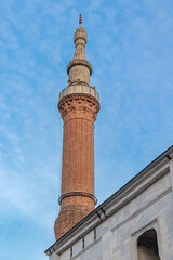 Obraz premium The Green Mosque in front of the Green Tomb in Bursa. 