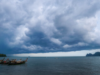 Vues de la mer d'Andaman depuis l'île de Koh Yao Noi en Thaïlande