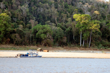 bateau, Fleuve Tsiribihina, Madagascar