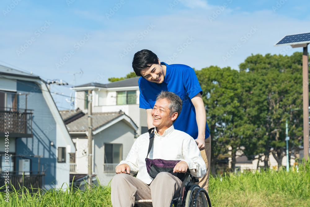 Poster 介護、高齢者、デイサービス、ホームヘルパー、笑顔、ポジティブ、介護士、ボランティア、車いす、障がい者、車椅子、障害、看護、介護福祉士、ウェルネス、励ます、応援、サポート、サービス、支援、屋外、外出、レク、施設、老人ホーム、散歩、自然、新緑、環境、青空、グリーン、仕事、職業、アルバイト、コピースペース、会話、元気、老人、お年寄り、シニア、ヘルスケア、バリアフリー、男性、日本人、デイケア、ヘルパー、訪