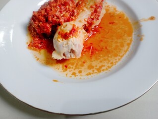 Head chicken with red chilli souce