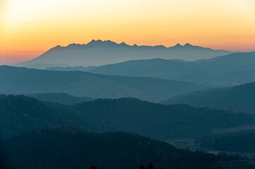 Tatry o zachodzie słońca © Maciej G. Szling