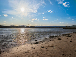 This park is a haven for water enthusiasts, offering the very best in fishing, boating, windsurfing and surfing, or simply enjoy the golden sunrises