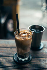  should drink slowly, don't drink too much at once. You can drink smoothies during meals to increase your body's nutrition. The rustic and intimate style makes diners feel irresistibly familiar