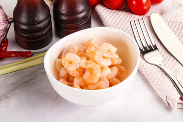 Cocktail prawns in the bowl