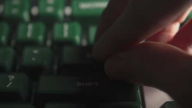 Put keycaps on a custom mechanical keyboard