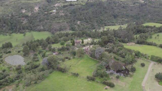Ecopark Conscientia Universallis, near Villa de Leyva in the Boyac&aacute; region of Colombia, is surrounded by the beautiful, mountainous landscapes. Pitch forward, roll right and yaw left.