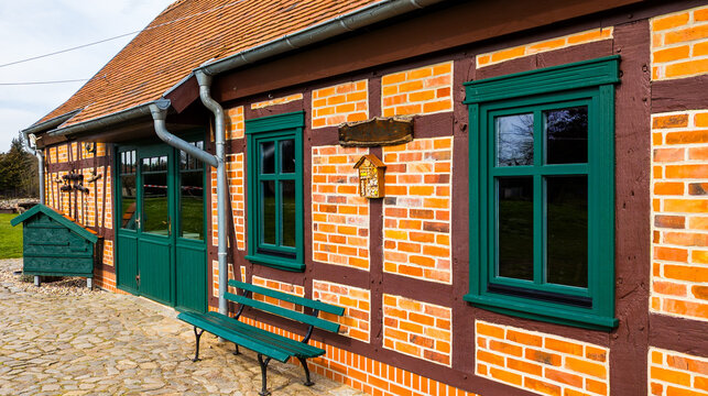 Historisches Backhaus an der Bockwindm&uuml;hle in Tangerh&uuml;tte-Grieben an der Elbe