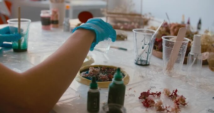 Handmade epoxy arts workshop, DIY masterclass for women, art crafts