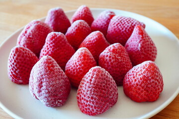 いちご農園直産の甘くて美味しい冷凍いちご。