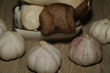 The king oyster mushroom (Pleurotus eryngii), also known as the king trumpet mushroom, is a popular edible mushroom known for its meaty texture and mild, earthy flavor. It has a long