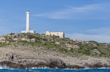 Blick auf den Leuchtturm von Santa Maria di Leuca, Apulien, Italien