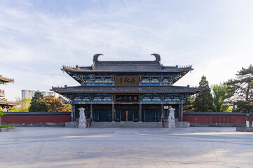 Naklejka premium Scenic view of Guangyou Temple, Liaoyang, Liaoning
