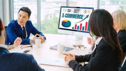 E-commerce data software provide modish dashboard for sale analysis to the online retail business