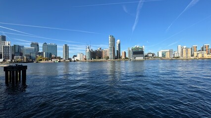 Fototapeta premium Canary Wharf London City View From Thames River