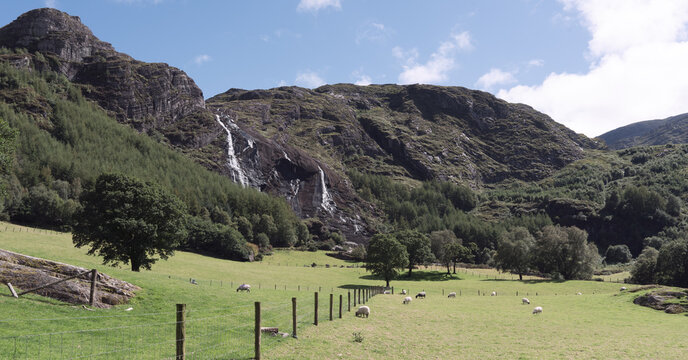 Gleninchaquin Park and cascade