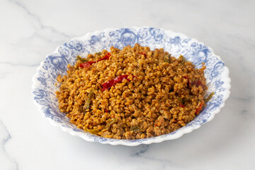 Bulgur pilaf with Siyez wheat and vegetables