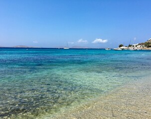 Fototapeta premium boat on the beach
