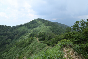 Fototapeta premium Climbing Mt. Shirasuna, Gunma, Japan