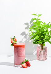 smoothies with strawberries and milk