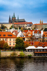 Obraz premium charles bridge and city castle