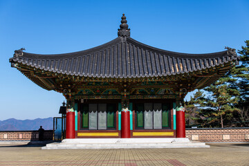 Obraz premium the exterior of the Buddhist temple building