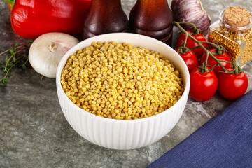 Dry ptitim heap in the bowl