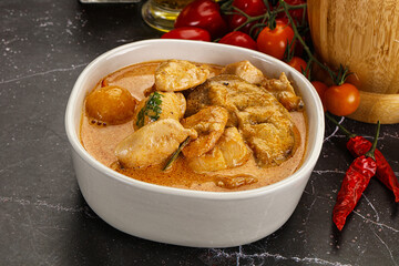 Thai Tom yum soup with chicken