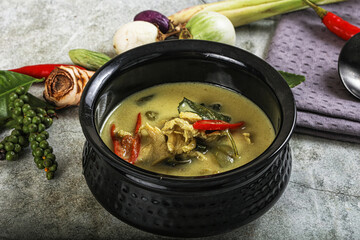 Thai green chicken curry with coconut