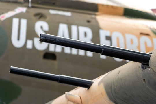 A machine guns in the wing of the Attack aircraft The Douglas A-1 Skyraider