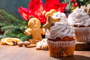 Christmas gingerbread cupcakes