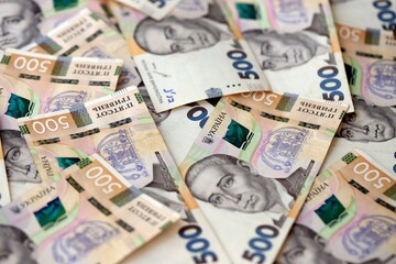 Obraz premium Ukraine money 500 hryvnia background. Ukrainian finance, salary, pension, donations, taxes