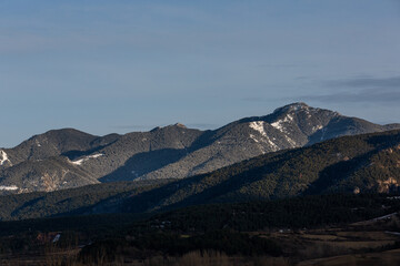 Fototapeta premium Mountain views in Pyrenees on a sunny winter day 