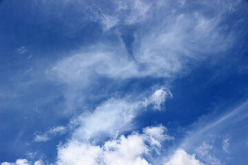 Obraz premium Blue sky with clouds background. It's beautiful and natural.