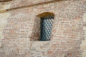 wall with window