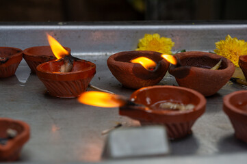 Clay Diya Flames