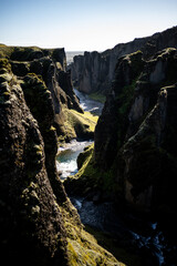 Fja&eth;r&aacute;rglj&uacute;fur 2