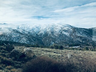 Fototapeta premium snow covered mountains 