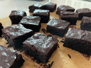 pieces of chocolate cake