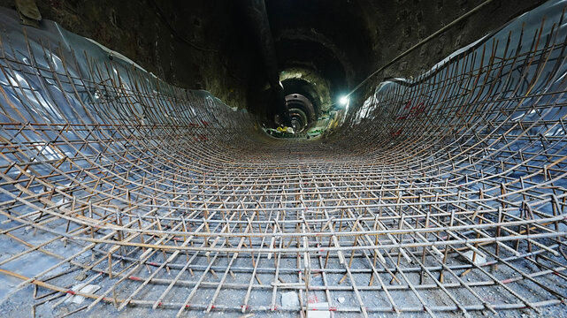 foundation rebar in metro tunnel construction