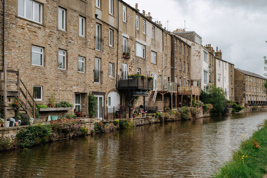 Traditional English Homes Along the Leeds and Liverpool Canal