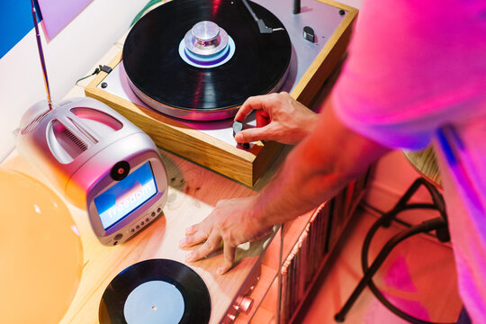 Fine-Tuning Turntable Speed