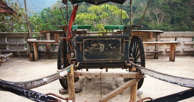 photo of an old and unique delman cart