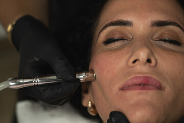 diamond tip facial cleansing method