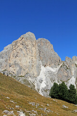 le cime dei Mugoni e delle Cigolade nel Gruppo del Catinaccio; Dolomiti di Fassa, Trentino
