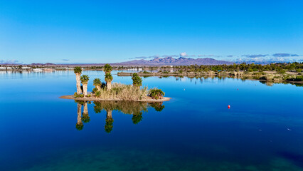 island in the middle of the lake 