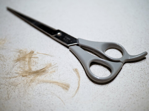 Home Hair Trimming